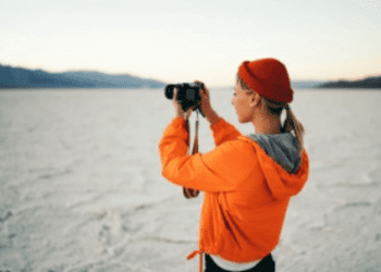 Travel Bloggers Share Their Top Tips For Travelling The World