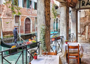 Living Like a Local: The Best Neighborhoods to Stay in During Your Italian Vacation