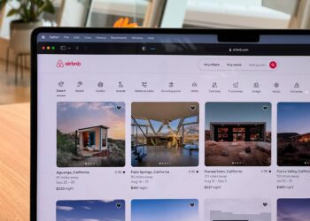 Luxury vs. Budget: Finding the Best Place to Stay While Traveling